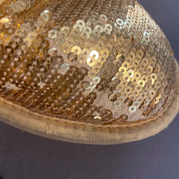 Ugg Women’s Gold Shiny Boots - Picture 14 of 16